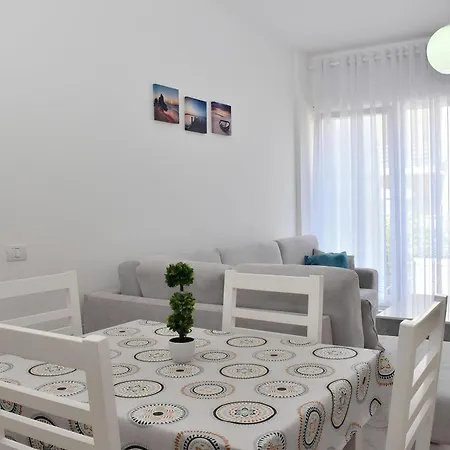 Sunny - 126 * Durrës