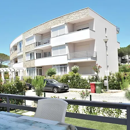 Sunny - 126 Apartamento *