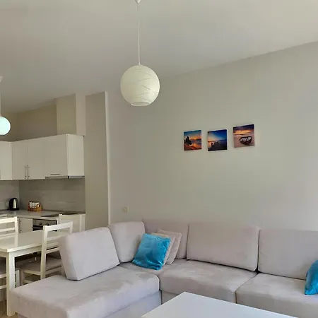 Sunny - 126 Apartment Durres