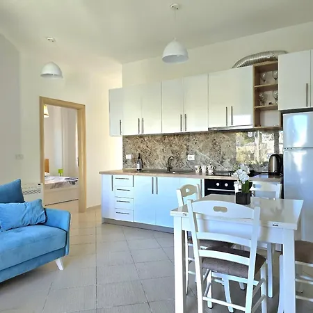 Sunny - 126 Apartamento *